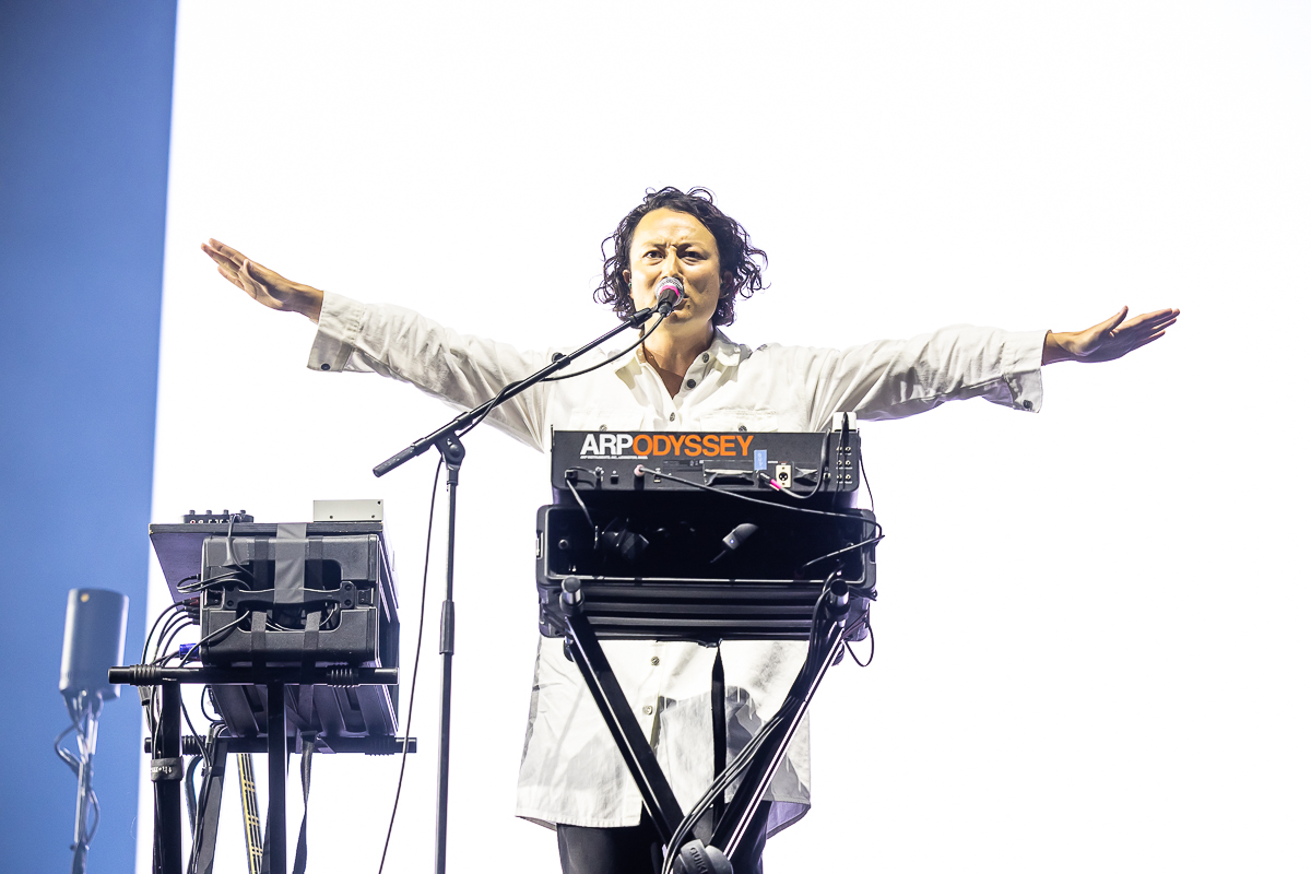 Charlotte Adigery + Bolis Pupul @ Lokerse Feesten 2024, picture 26, photographed by Marc Verdonck - FrontView Magazine