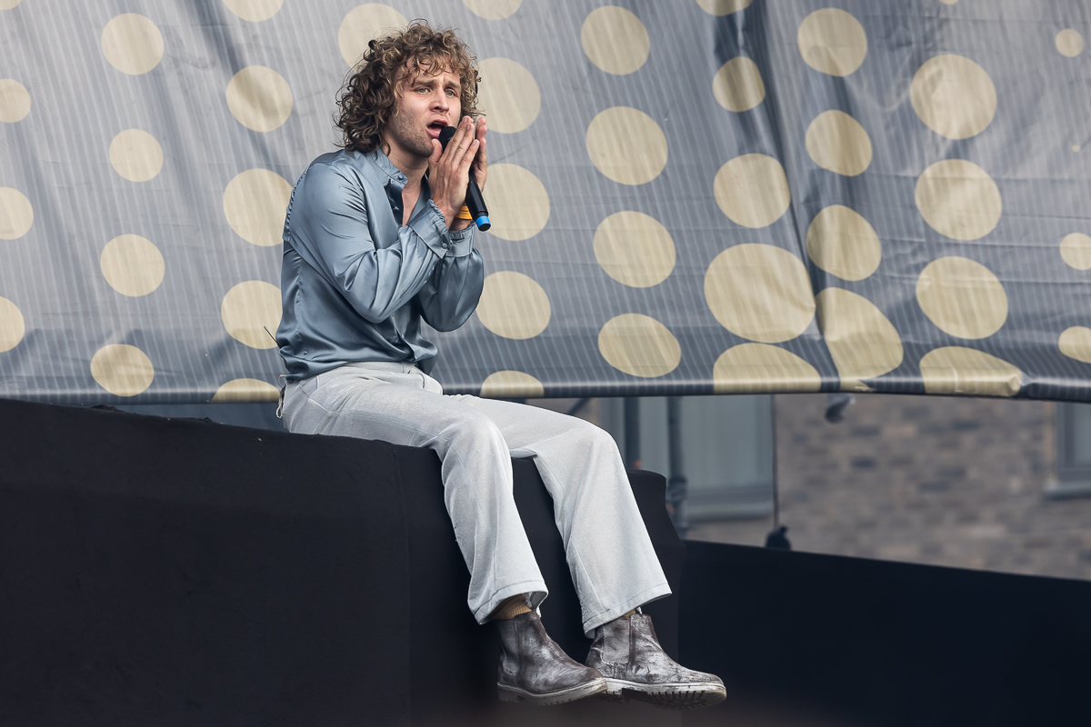 Compact Disk Dummies @ Lokerse Feesten 2024, picture 4, photographed by Marc Verdonck - FrontView Magazine