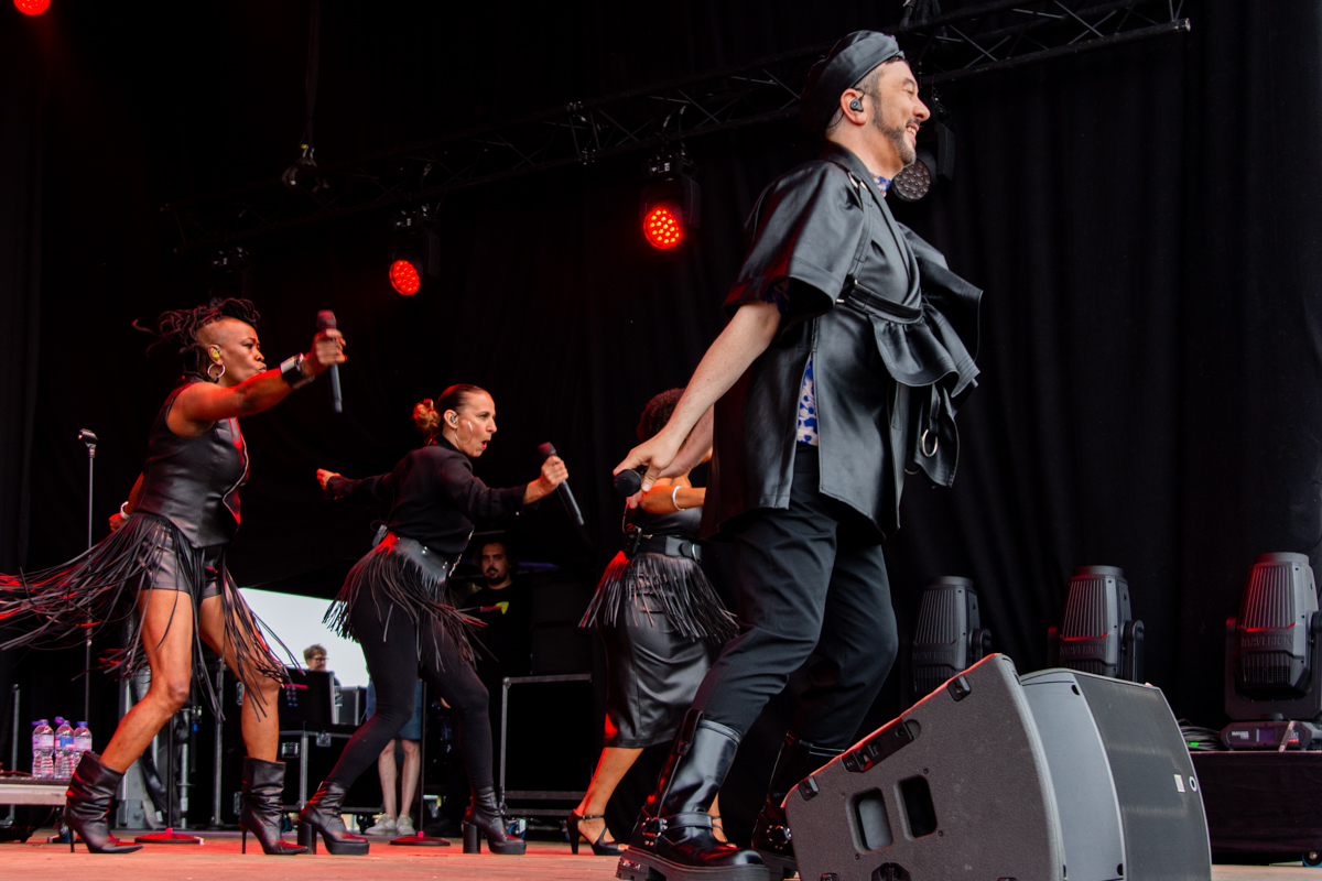 Gustaph @ Down By The Sea, picture 17, photographed by Jurgen Van De Maele - FrontView Magazine