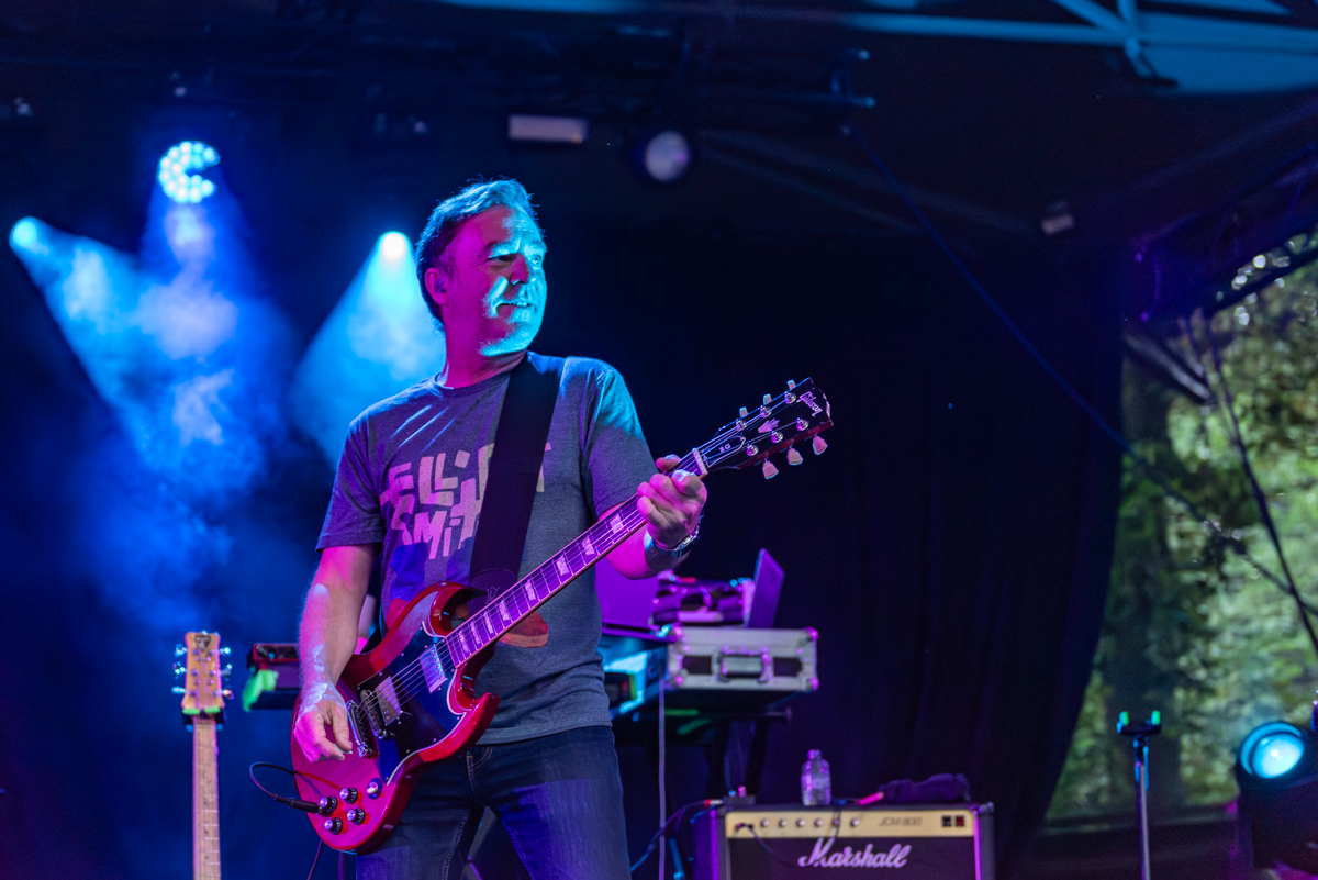 Peter Hook & The Light @ OLT Rivierenhof, picture 6, photographed by Bart Janssens, Patrick Van den Troost - FrontView Magazine