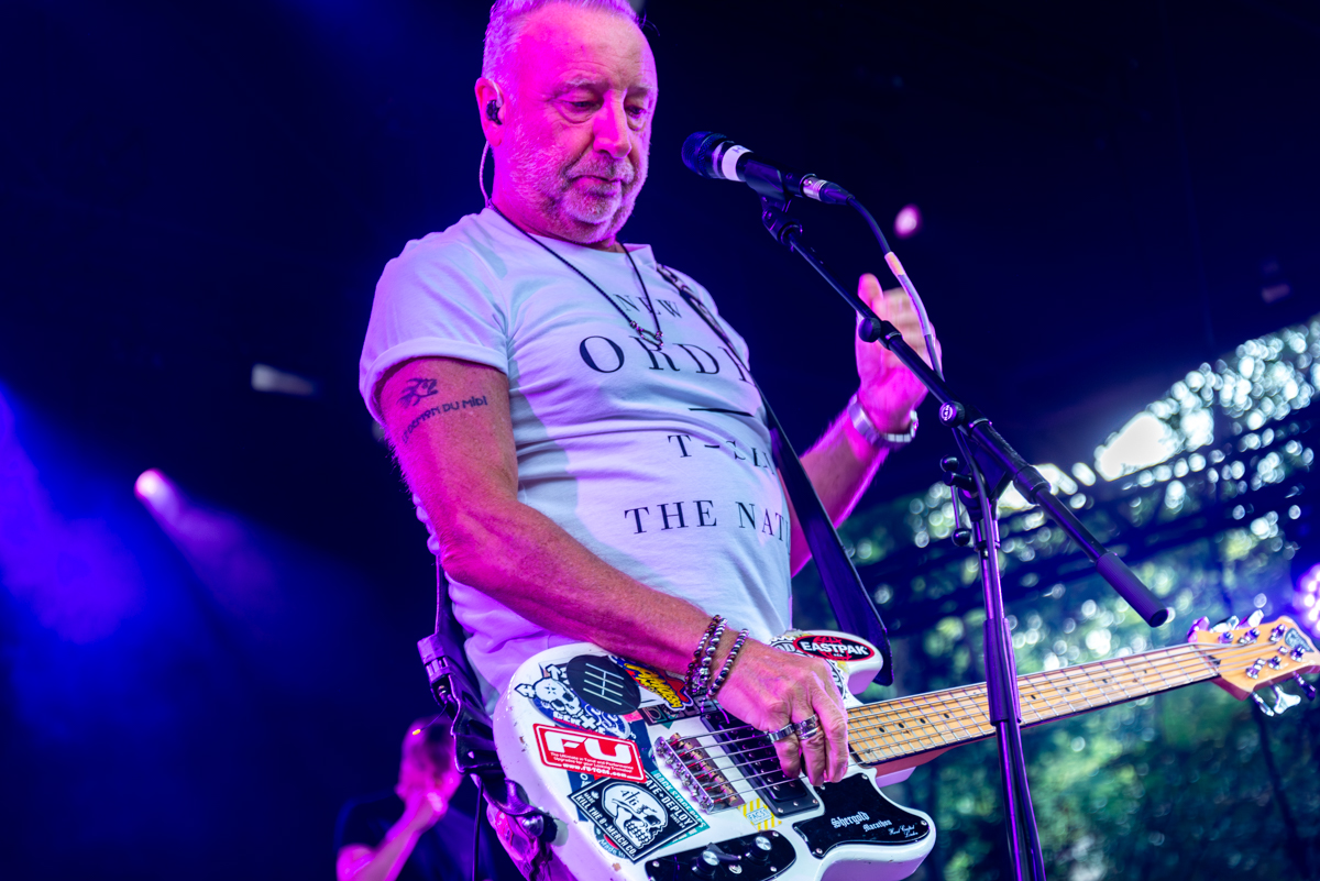 Peter Hook & The Light @ OLT Rivierenhof, picture 8, photographed by Bart Janssens, Patrick Van den Troost - FrontView Magazine