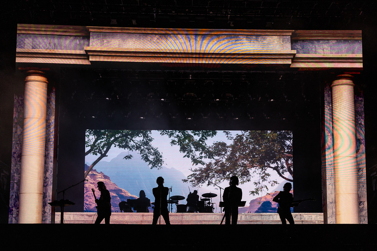 Phoenix @ Lokerse Feesten 2024, picture 1, photographed by Marc Verdonck - FrontView Magazine