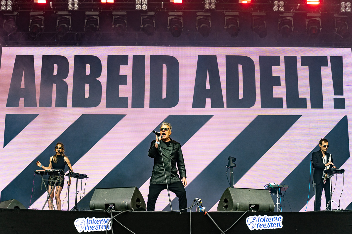 Arbeid Adelt @ Lokerse Feesten, picture 1, photographed by Luc Klinckaert - FrontView Magazine
