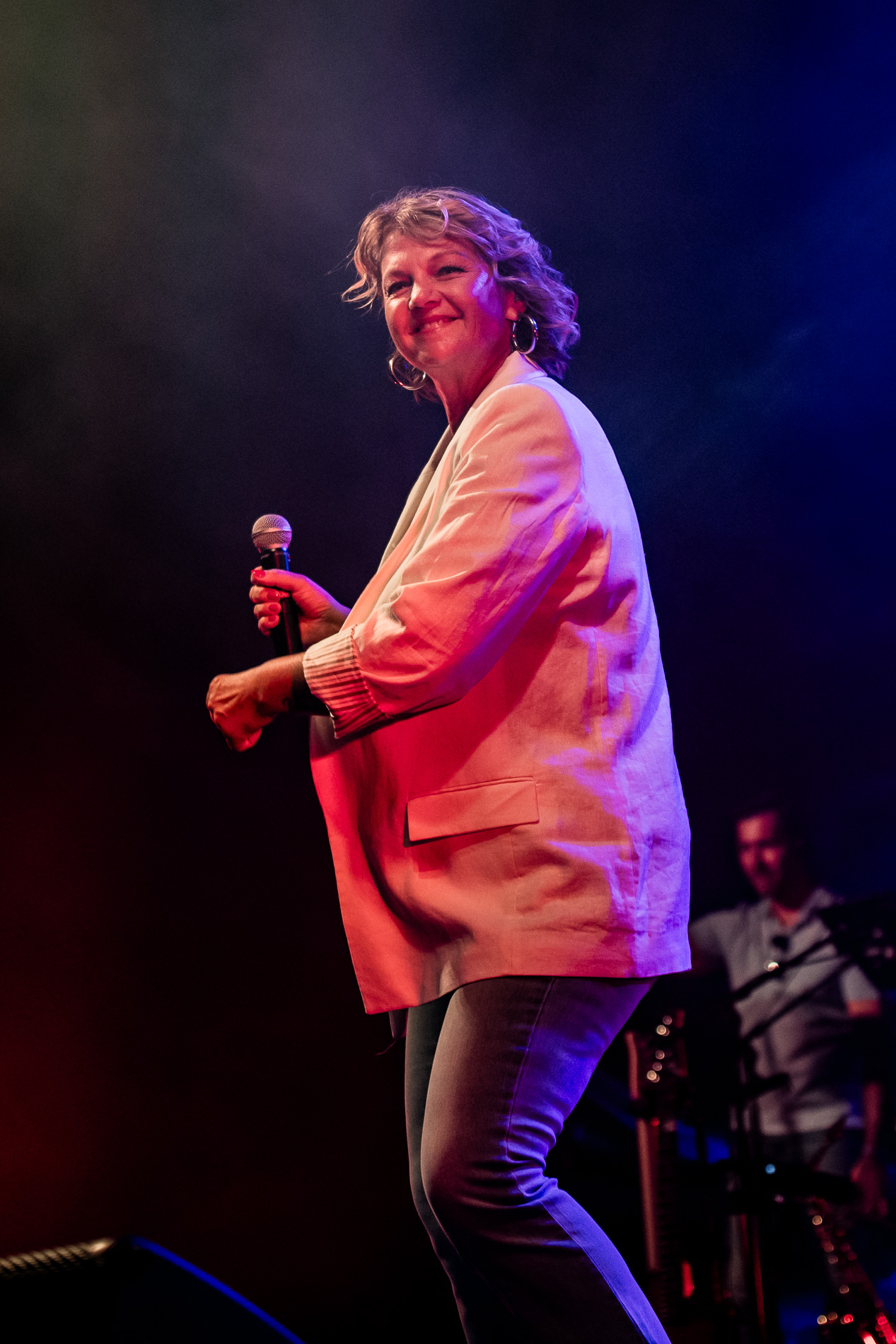 Barbara Dex @ Beleuvenissen, picture 6, photographed by Jürgen Bruynooghe - FrontView Magazine