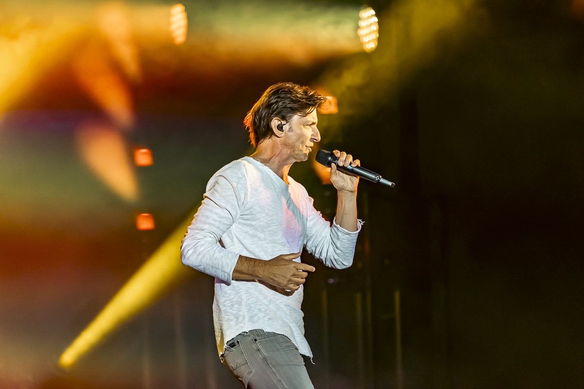 Clouseau @ Suikerrock, picture 16, photographed by Peter Smet - FrontView Magazine