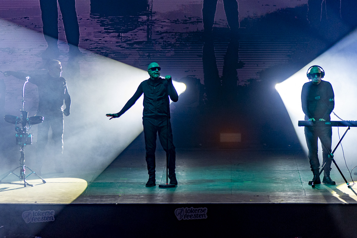 Front242 @ Lokerse Feesten, picture 7, photographed by Luc Klinckaert - FrontView Magazine