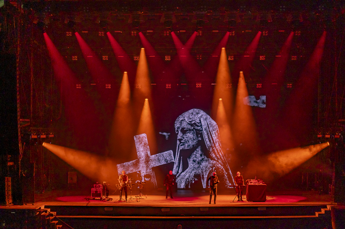 Front242 @ Lokerse Feesten, picture 10, photographed by Luc Klinckaert - FrontView Magazine