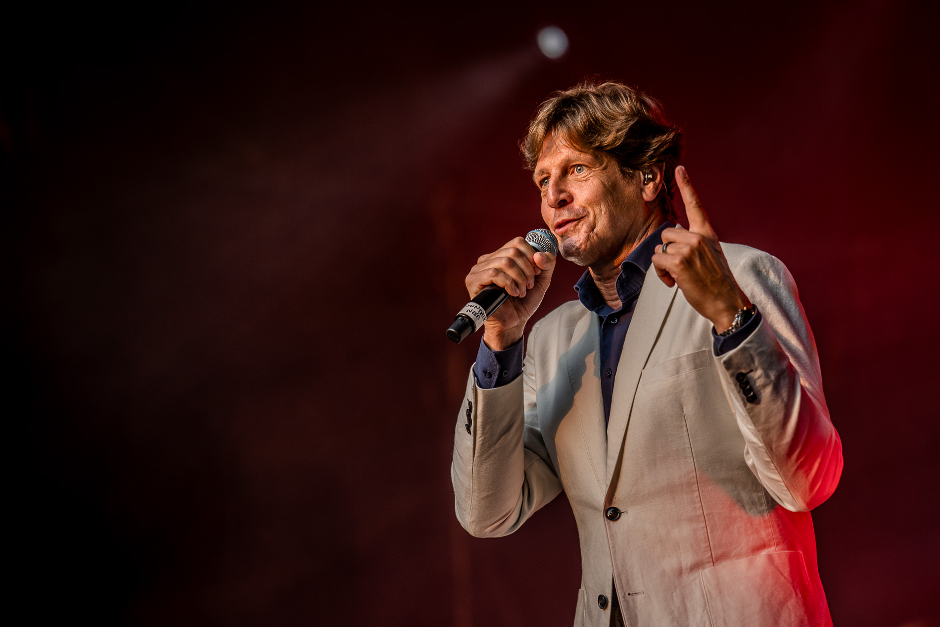 Gunther Neefs @ Beleuvenissen, picture 12, photographed by Jürgen Bruynooghe - FrontView Magazine