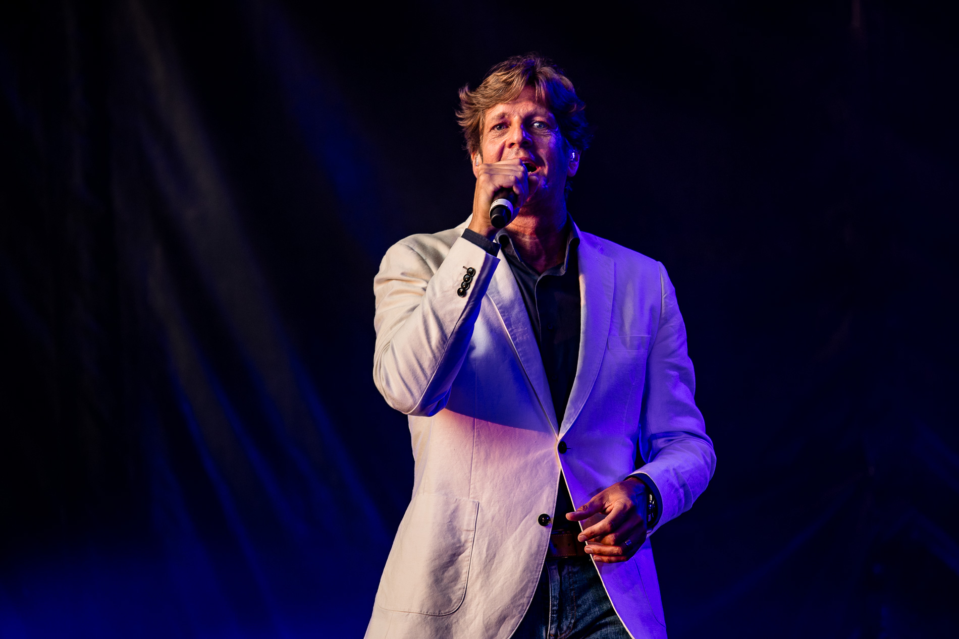 Gunther Neefs @ Beleuvenissen, picture 18, photographed by Jürgen Bruynooghe - FrontView Magazine
