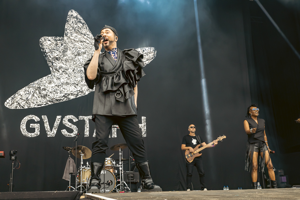 Gustaph @ Suikerrock 2024, picture 4, photographed by Peter Smet - FrontView Magazine