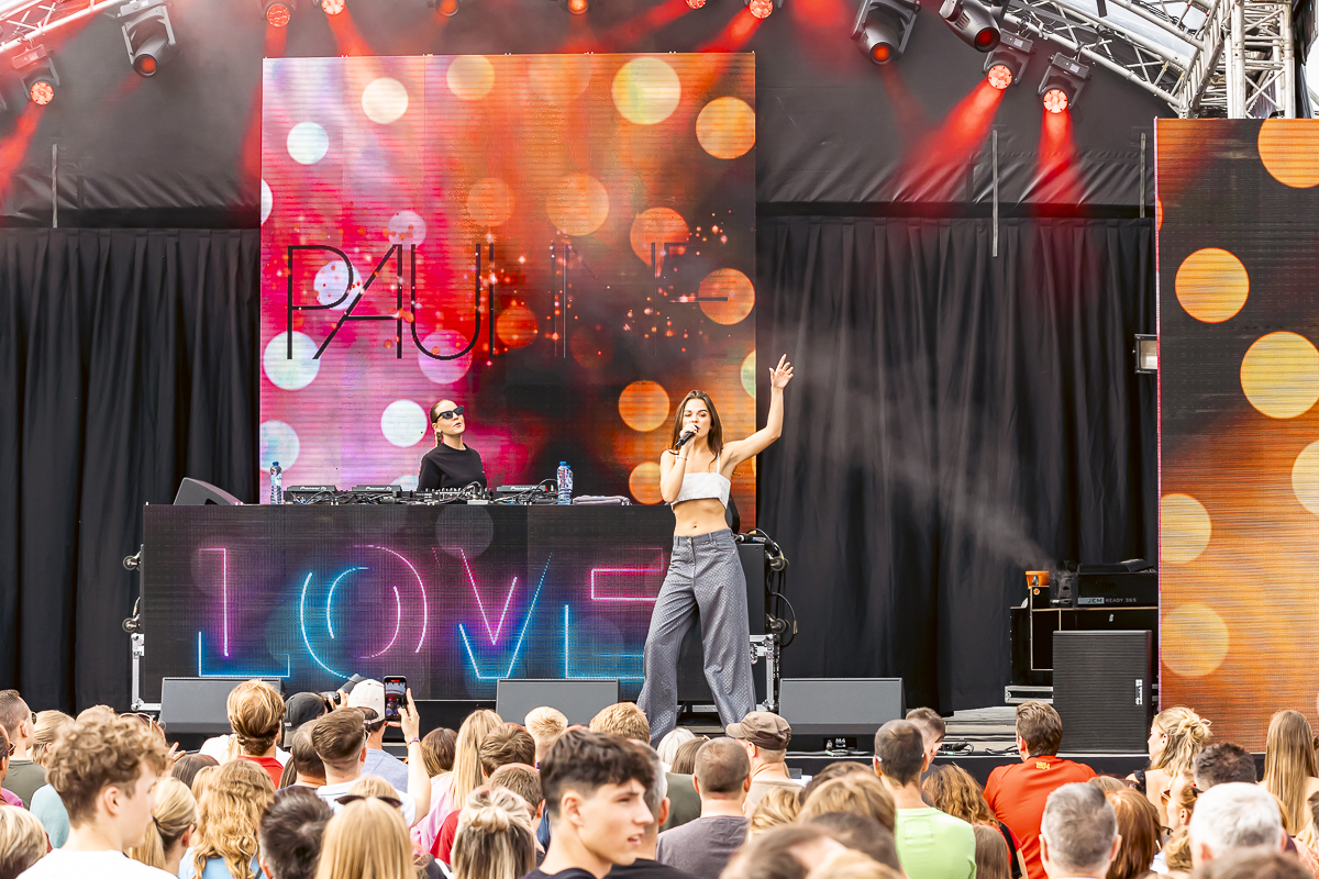 Pauline @ suikerrock 2024, foto 10, foto's door Peter Smet - FrontView Magazine