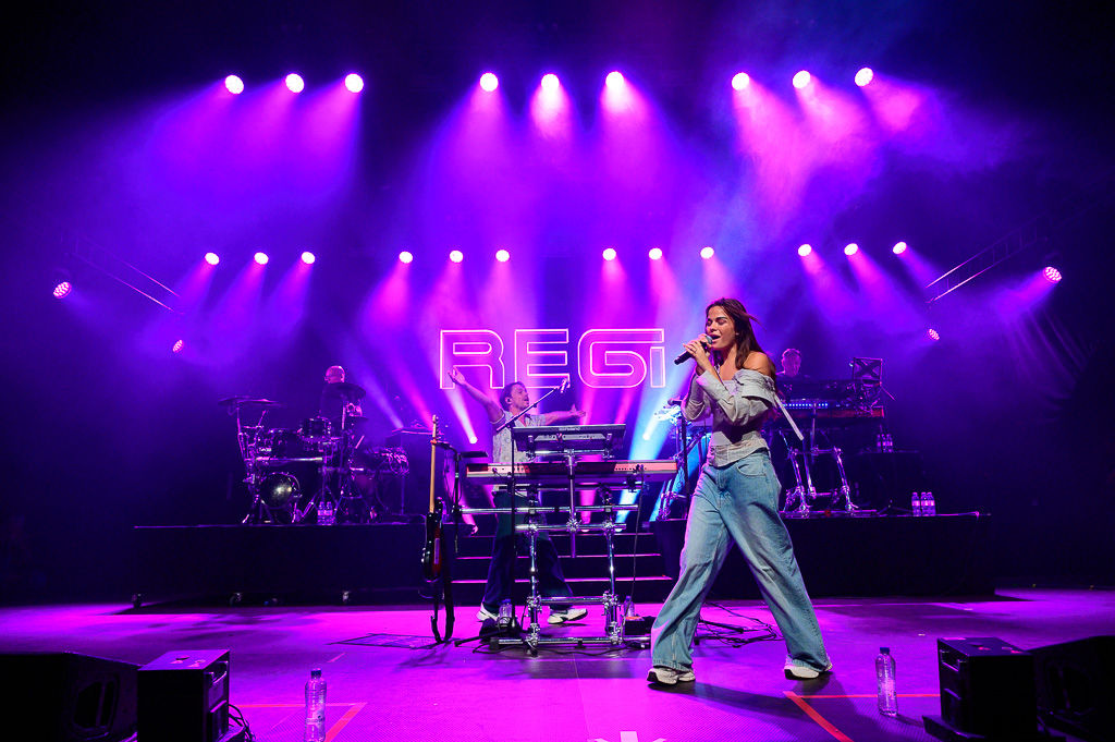 Regi Live ft Linda & guests @ Paal op Stelten, picture 7, photographed by Gert Daemen - FrontView Magazine