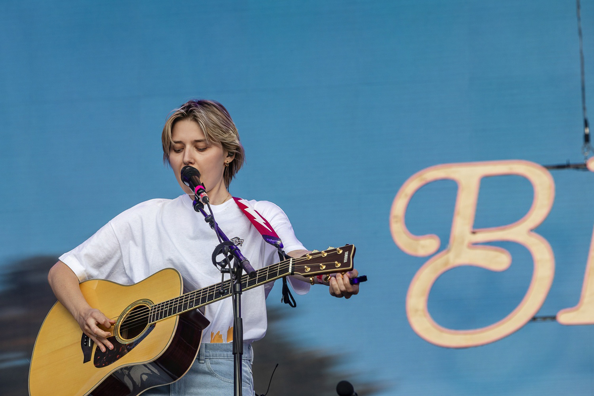 Bluai @ Lokerse Feesten 2024, picture 3, photographed by Edwin Houdevelt - FrontView Magazine