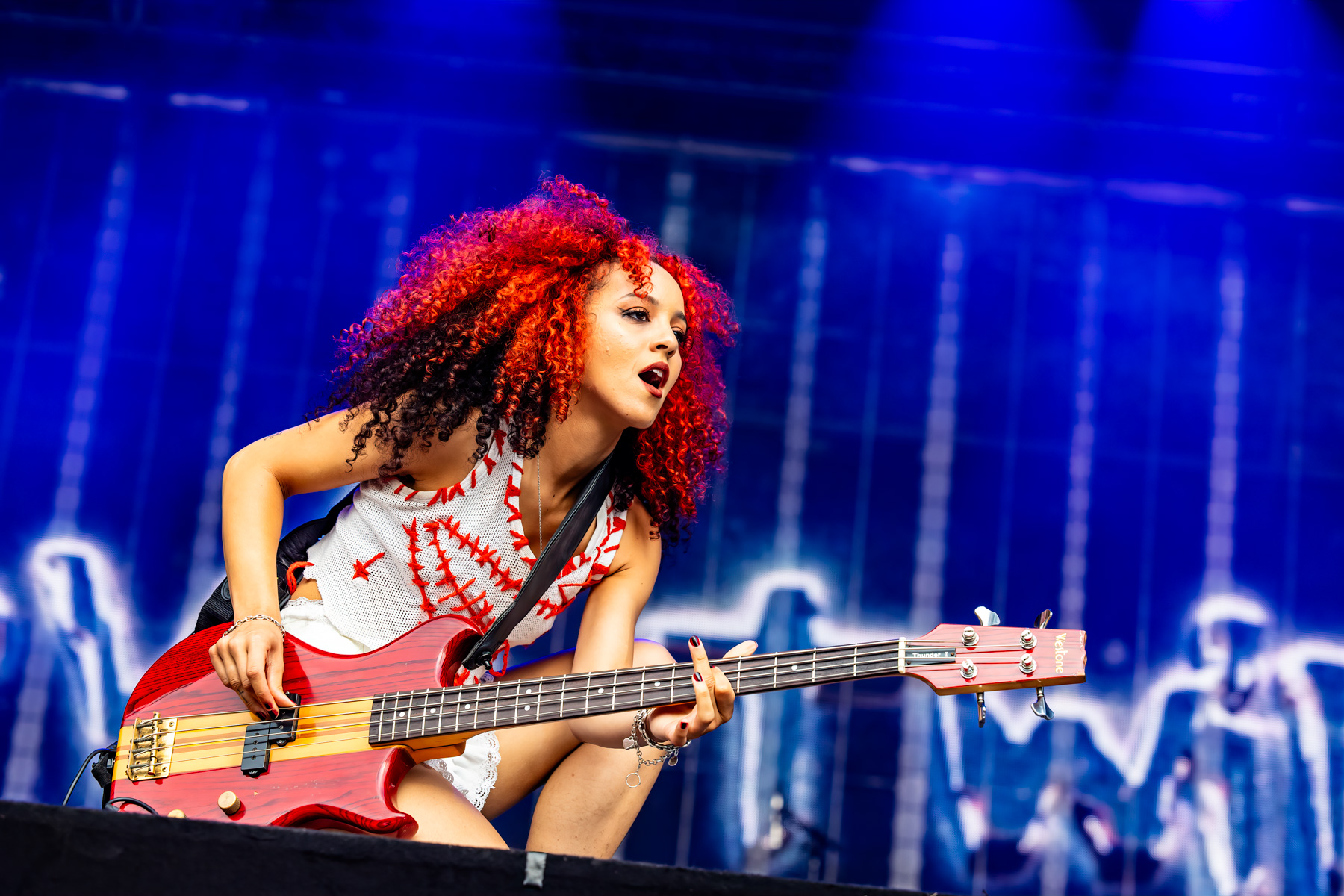 Nova Twins @ Lokerse Feesten, picture 5, photographed by Dorien Goetschalckx - FrontView Magazine