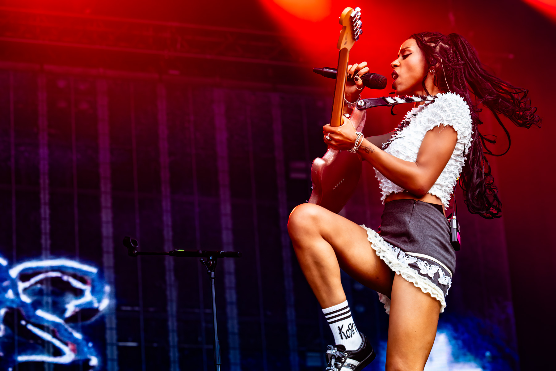 Nova Twins @ Lokerse Feesten, picture 11, photographed by Dorien Goetschalckx - FrontView Magazine