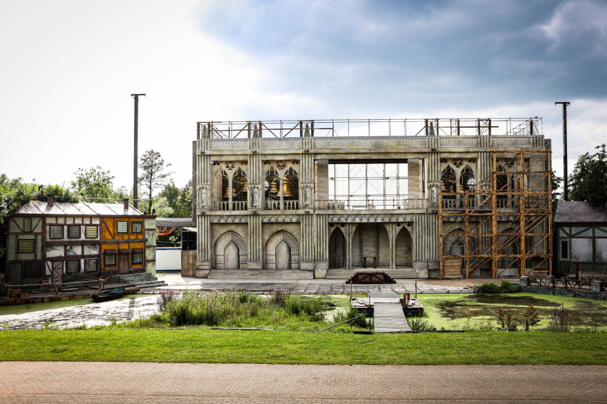 De Klokkenluider van de Notre Dame @ Donkmeer, picture 1, photographed by Kitty van de Waart - FrontView Magazine