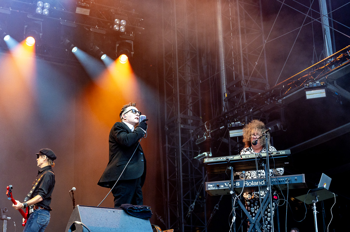 The Damned @ Lokerse Feesten, picture 2, photographed by Luc Klinckaert - FrontView Magazine