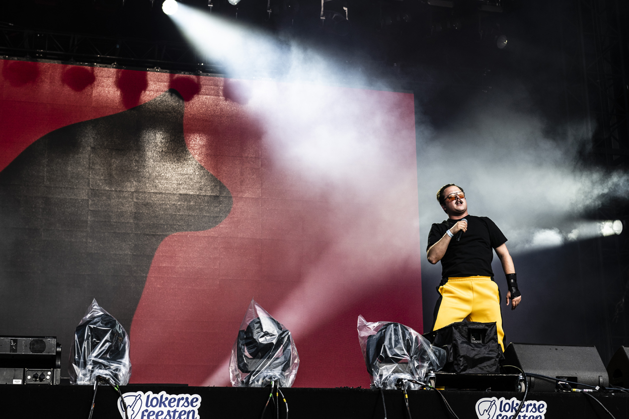 Glints @ Lokerse Feesten, picture 3, photographed by Sandra Van Watermeulen - FrontView Magazine
