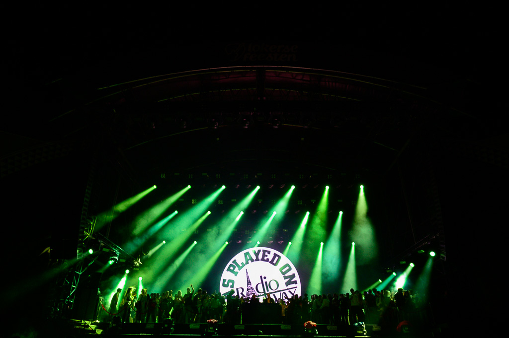 2manydjs @ Lokerse Feesten, picture 8, photographed by Gert Daemen - FrontView Magazine