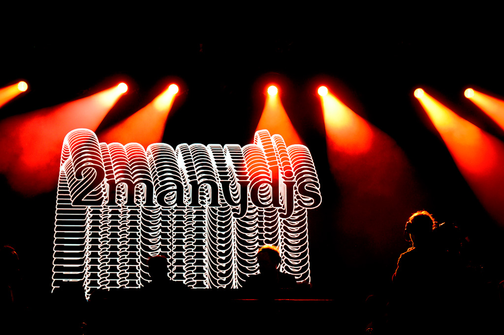 2manydjs @ Lokerse Feesten, picture 12, photographed by Gert Daemen - FrontView Magazine