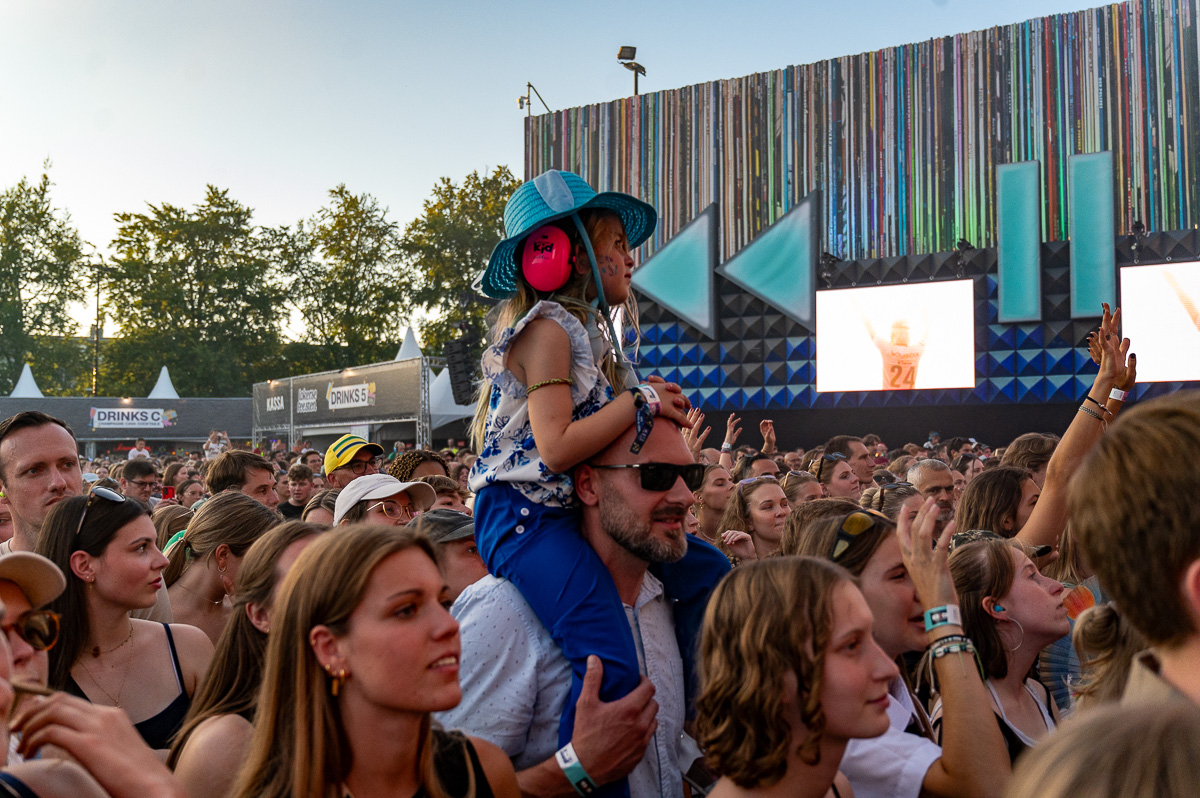 Joost Klein @ Lokerse Feesten, picture 6, photographed by Luc Klinckaert - FrontView Magazine