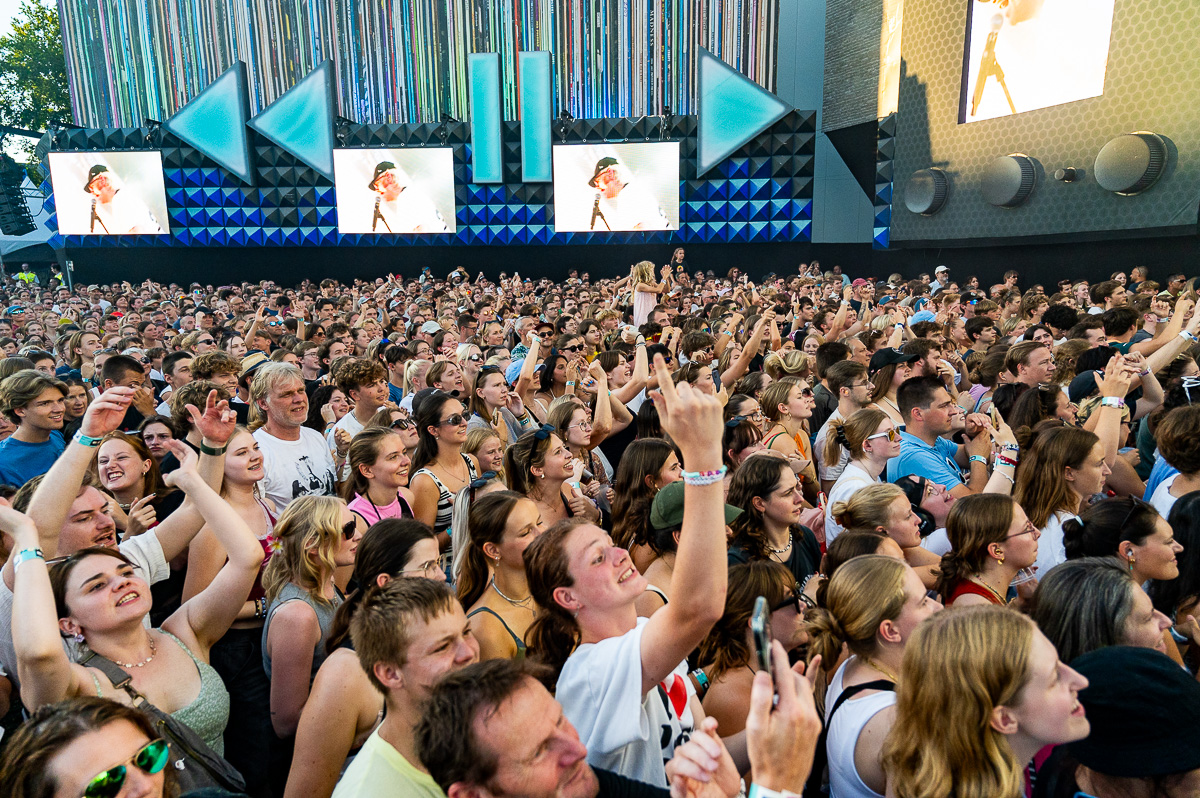 Joost Klein @ Lokerse Feesten, picture 9, photographed by Luc Klinckaert - FrontView Magazine