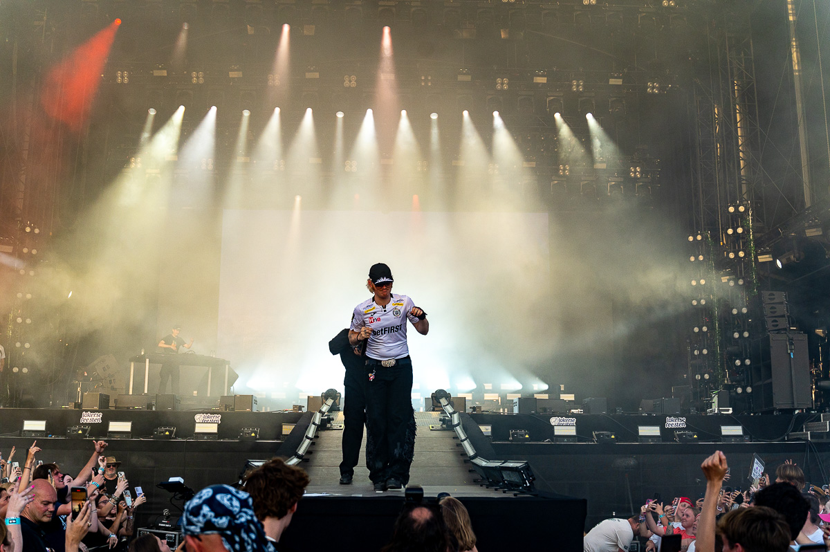 Joost Klein @ Lokerse Feesten, picture 10, photographed by Luc Klinckaert - FrontView Magazine