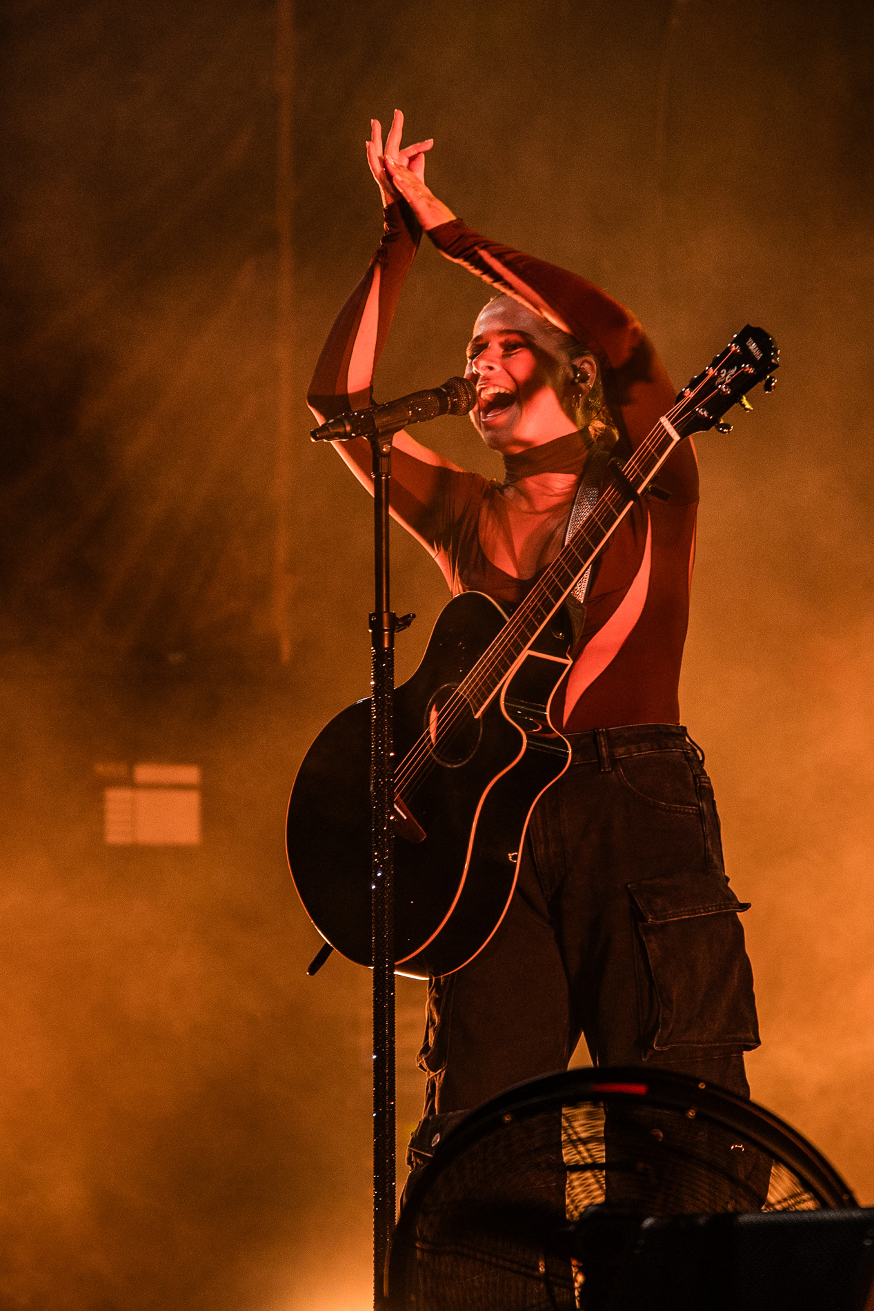 Laura Tesoro @ Beleuvenissen, picture 25, photographed by Jürgen Bruynooghe - FrontView Magazine
