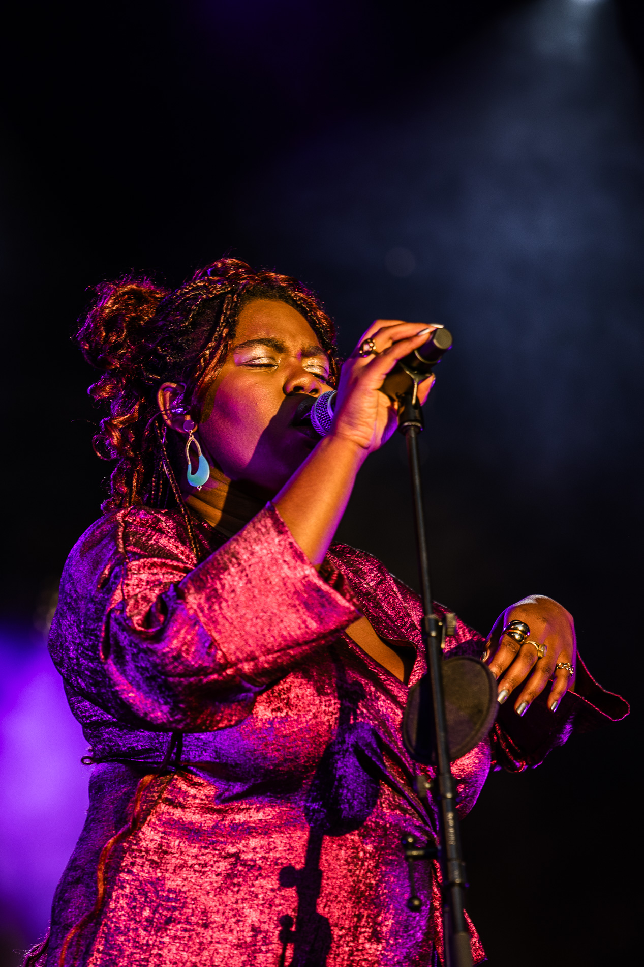 Oriana Ikomo @ Beleuvenissen, picture 20, photographed by Jürgen Bruynooghe - FrontView Magazine