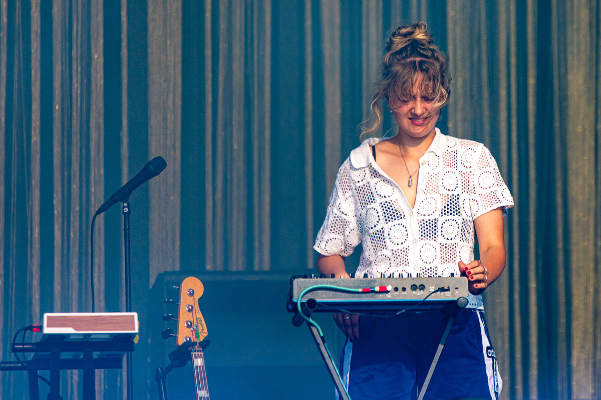 Froukje @ Lokerse Feesten, picture 7, photographed by Luc Klinckaert - FrontView Magazine