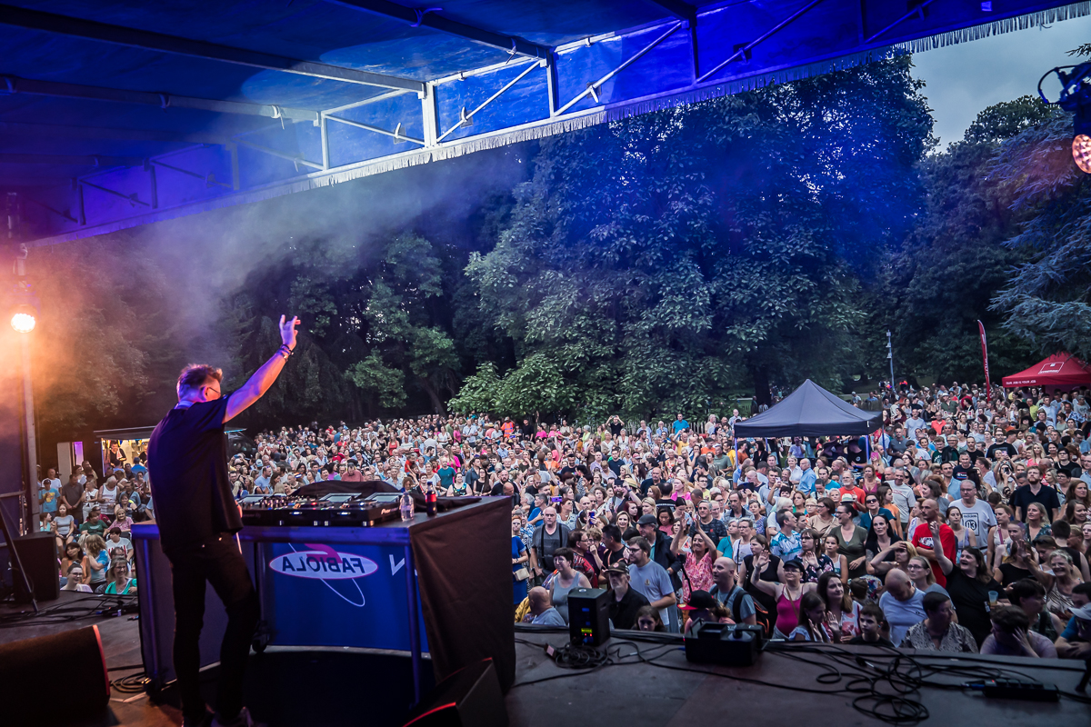 2 Fabiola & Pat Krimson @ Parkies Sint-Niklaas, picture 8, photographed by Danny Wagemans - FrontView Magazine