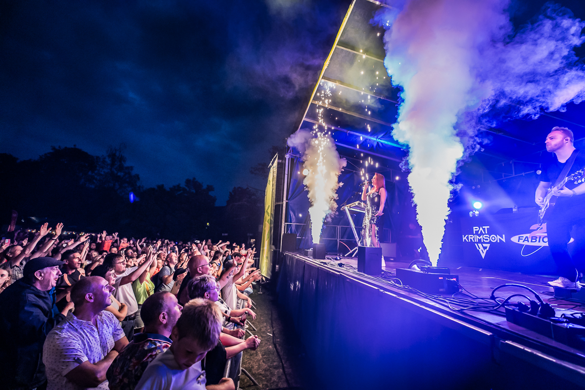2 Fabiola & Pat Krimson @ Parkies Sint-Niklaas, picture 19, photographed by Danny Wagemans - FrontView Magazine
