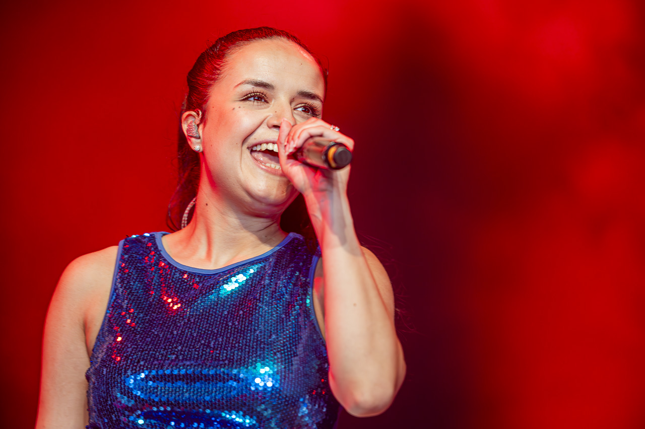 K3 @ Rijvers Festival 2024, picture 5, photographed by Dimitri Vanlommel - FrontView Magazine
