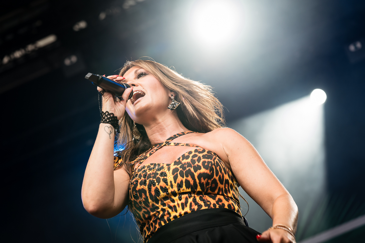 Belle Perez @ Fonnefeesten 2024, foto 22, foto's door Danny Wagemans - FrontView Magazine