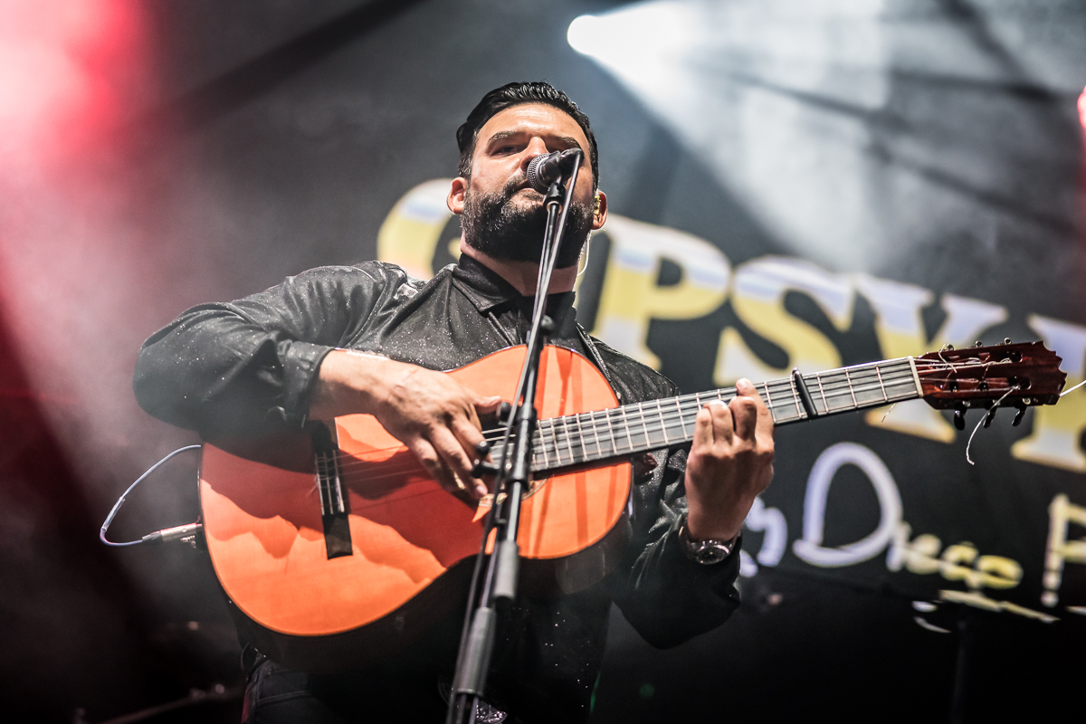 Gipsy Kings by Diego Baliardo @ Fonnefeesten 2024, foto 26, foto's door Danny Wagemans - FrontView Magazine