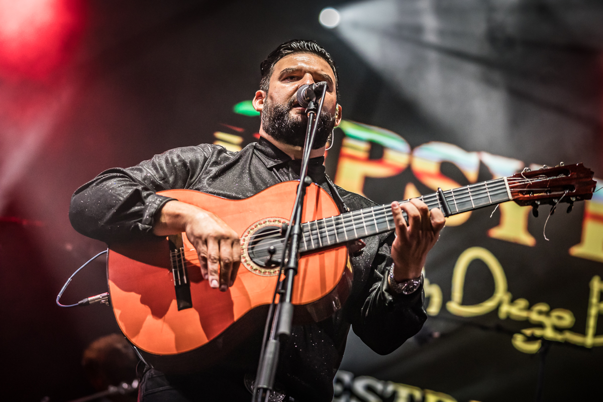 Gipsy Kings by Diego Baliardo @ Fonnefeesten 2024, foto 27, foto's door Danny Wagemans - FrontView Magazine