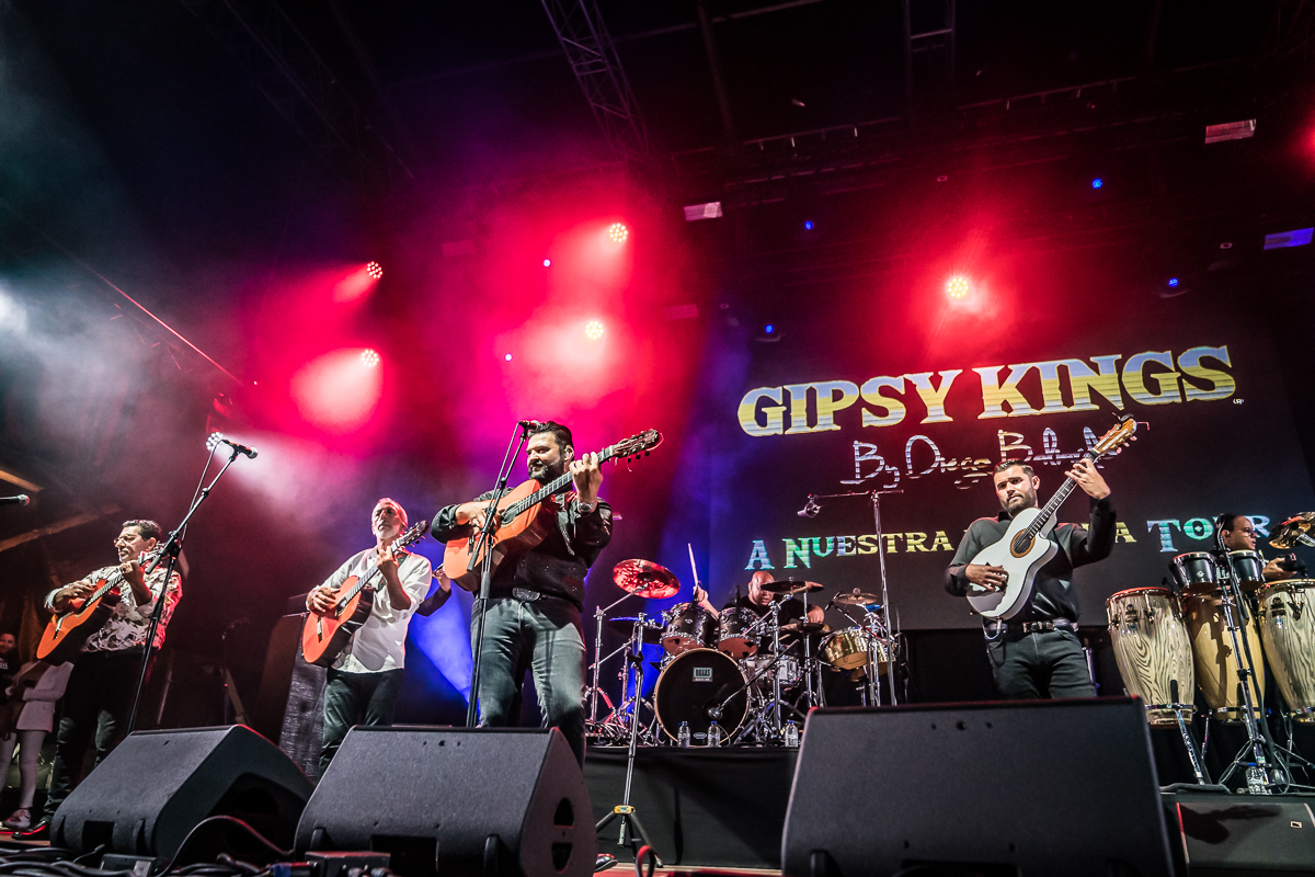 Gipsy Kings by Diego Baliardo @ Fonnefeesten 2024, foto 41, foto's door Danny Wagemans - FrontView Magazine