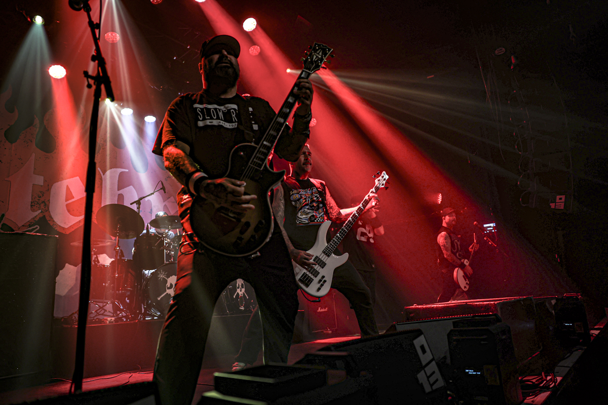 Hatebreed @ 013 Tilburg, foto 6, foto's door Peter Casie - FrontView Magazine