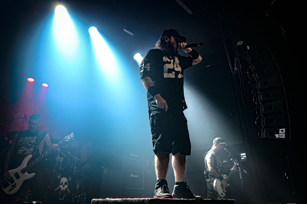 Hatebreed @ 013 Tilburg, foto 15, foto's door Peter Casie - FrontView Magazine