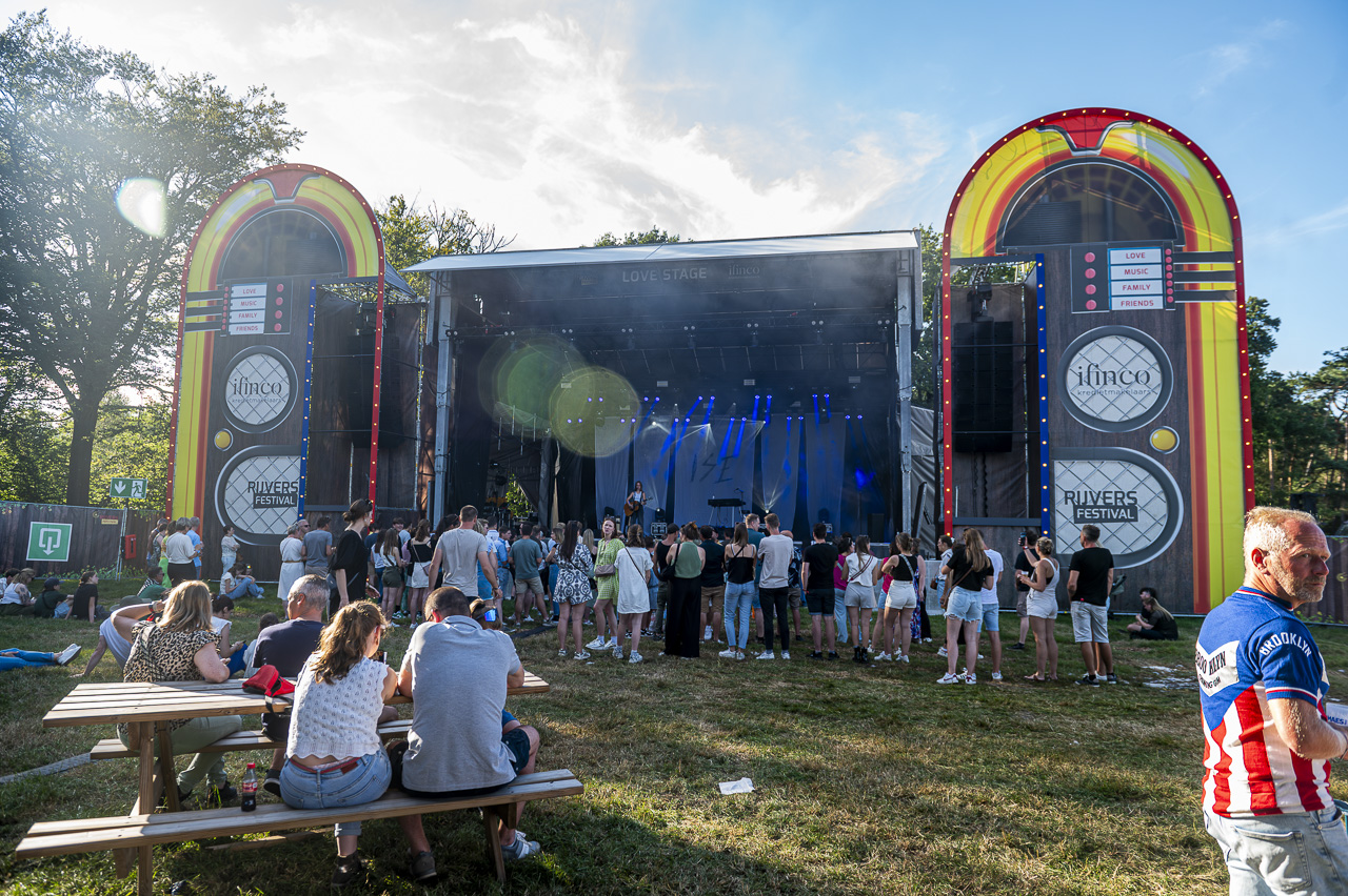 Ise @ Rijvers Festival 2024, picture 14, photographed by Dimitri Vanlommel - FrontView Magazine