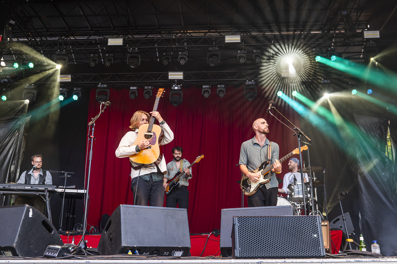 Mooneye @ Rijvers Festival 2024, picture 1, photographed by Dimitri Vanlommel - FrontView Magazine