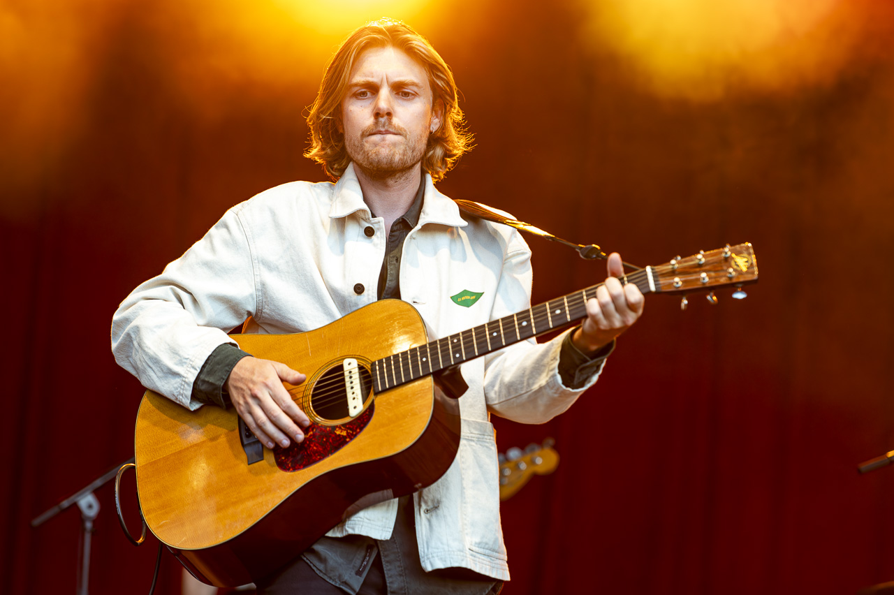 Mooneye @ Rijvers Festival 2024, picture 14, photographed by Dimitri Vanlommel - FrontView Magazine