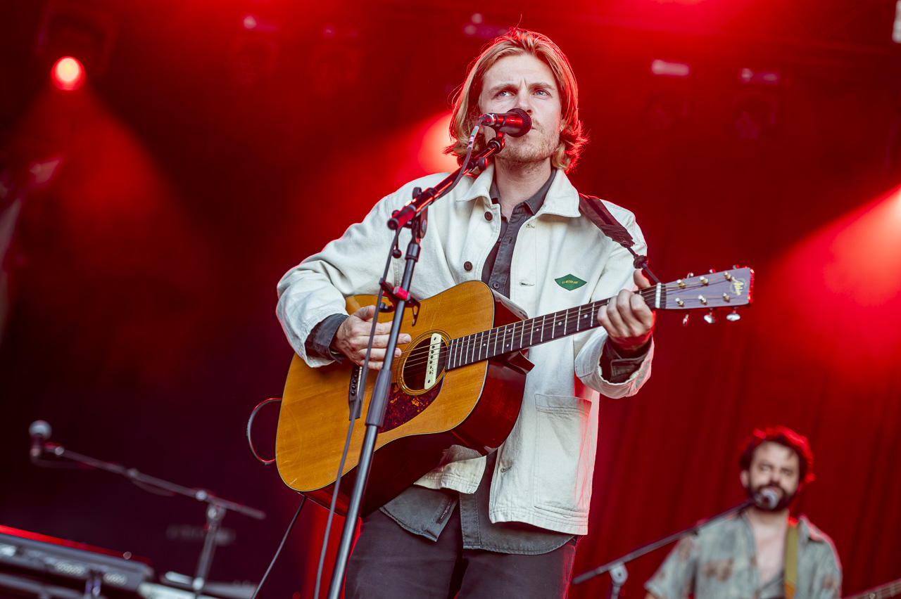 Mooneye @ Rijvers Festival 2024, picture 16, photographed by Dimitri Vanlommel - FrontView Magazine
