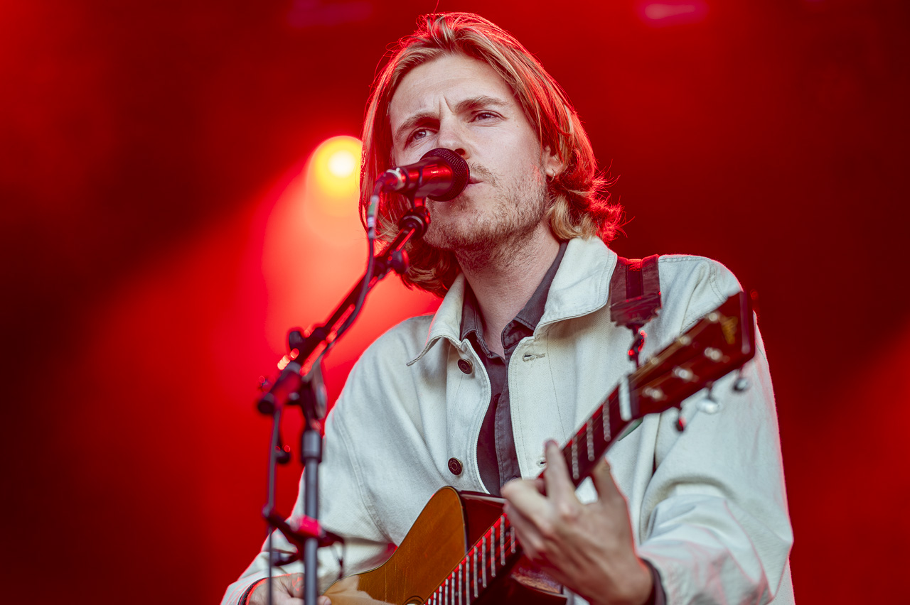 Mooneye @ Rijvers Festival 2024, picture 17, photographed by Dimitri Vanlommel - FrontView Magazine