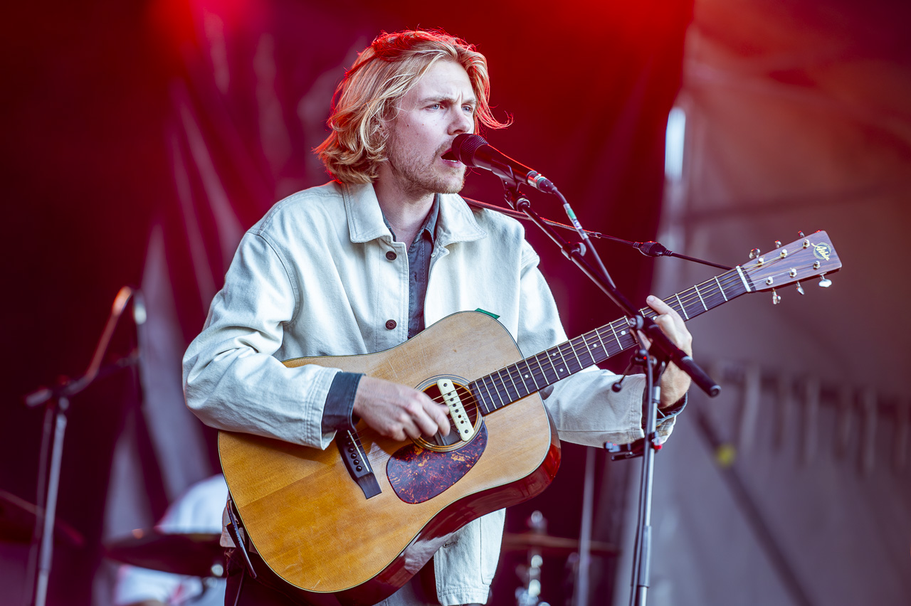 Mooneye @ Rijvers Festival 2024, picture 20, photographed by Dimitri Vanlommel - FrontView Magazine