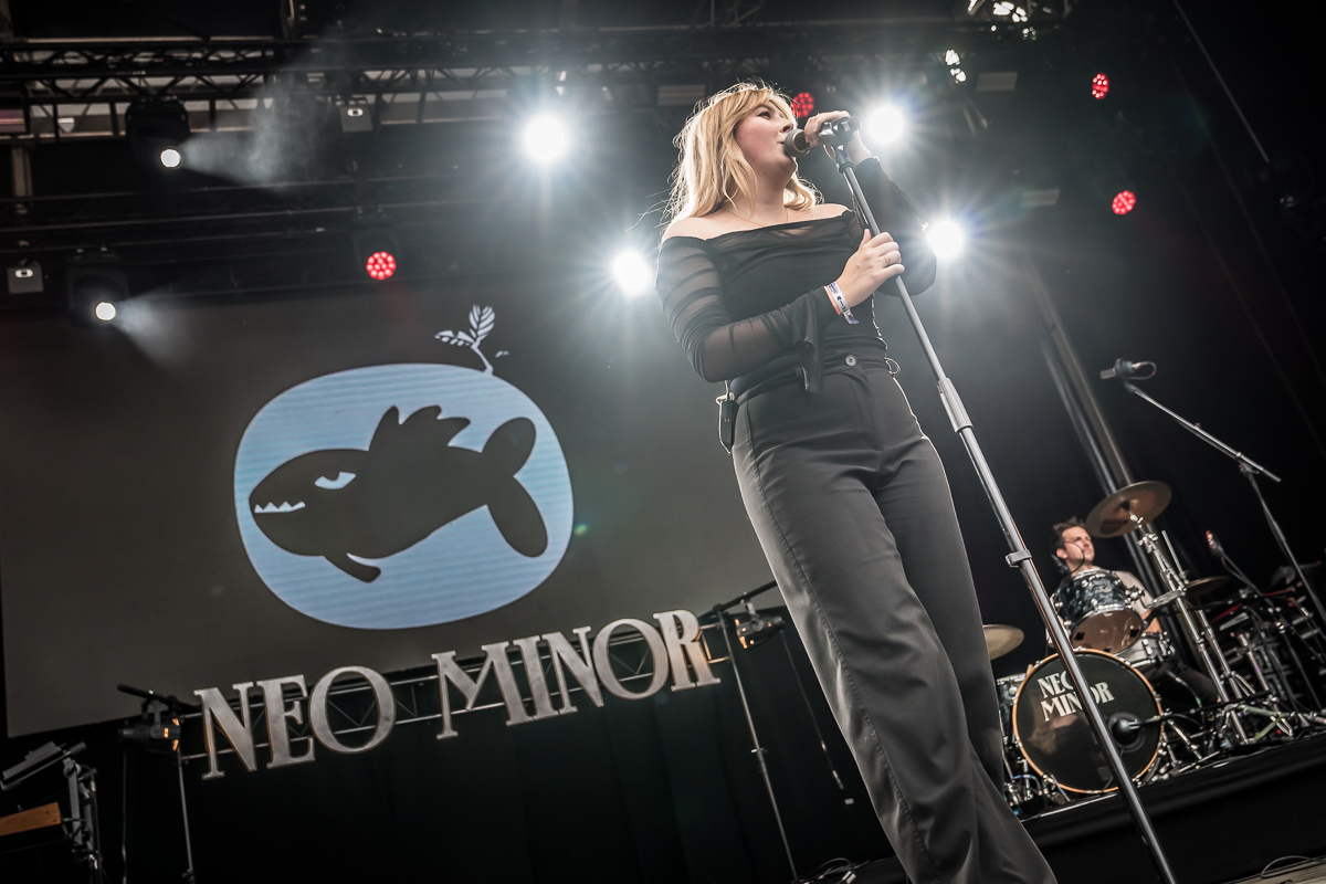 Neo Minor @ Fonnefeesten 2024, foto 20, foto's door Danny Wagemans - FrontView Magazine