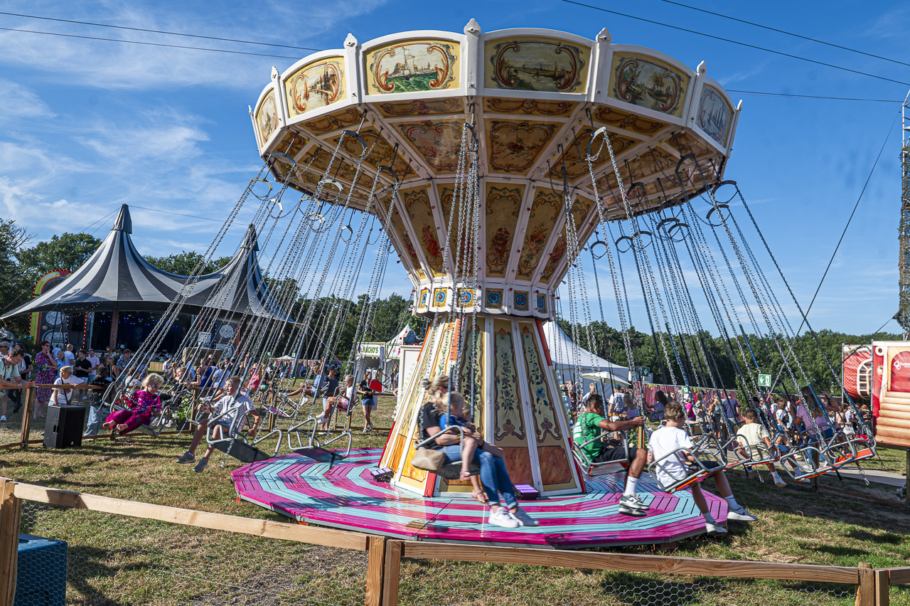 Sfeerbeelden dag 1 @ Rijvers Festival 2024, picture 15, photographed by Dimitri Vanlommel - FrontView Magazine