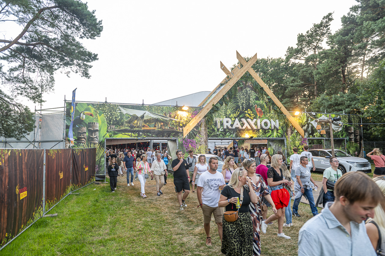 Sfeerbeelden dag 1 @ Rijvers Festival 2024, picture 32, photographed by Dimitri Vanlommel - FrontView Magazine