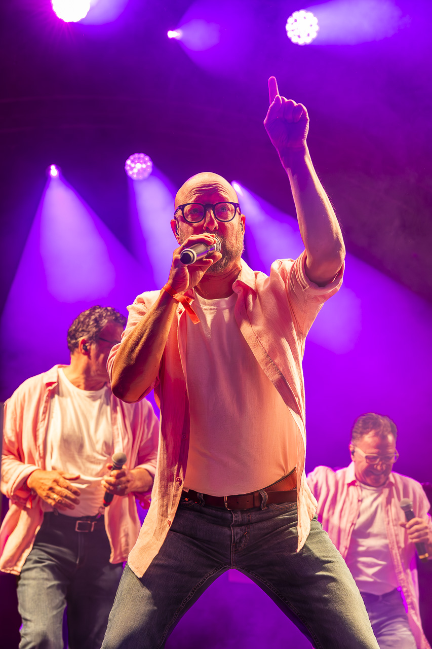 4TACT @ Vlaanderen Zingt - Bollekesfeesten Antwerpen, picture 14, photographed by Youri Vanlommel - FrontView Magazine