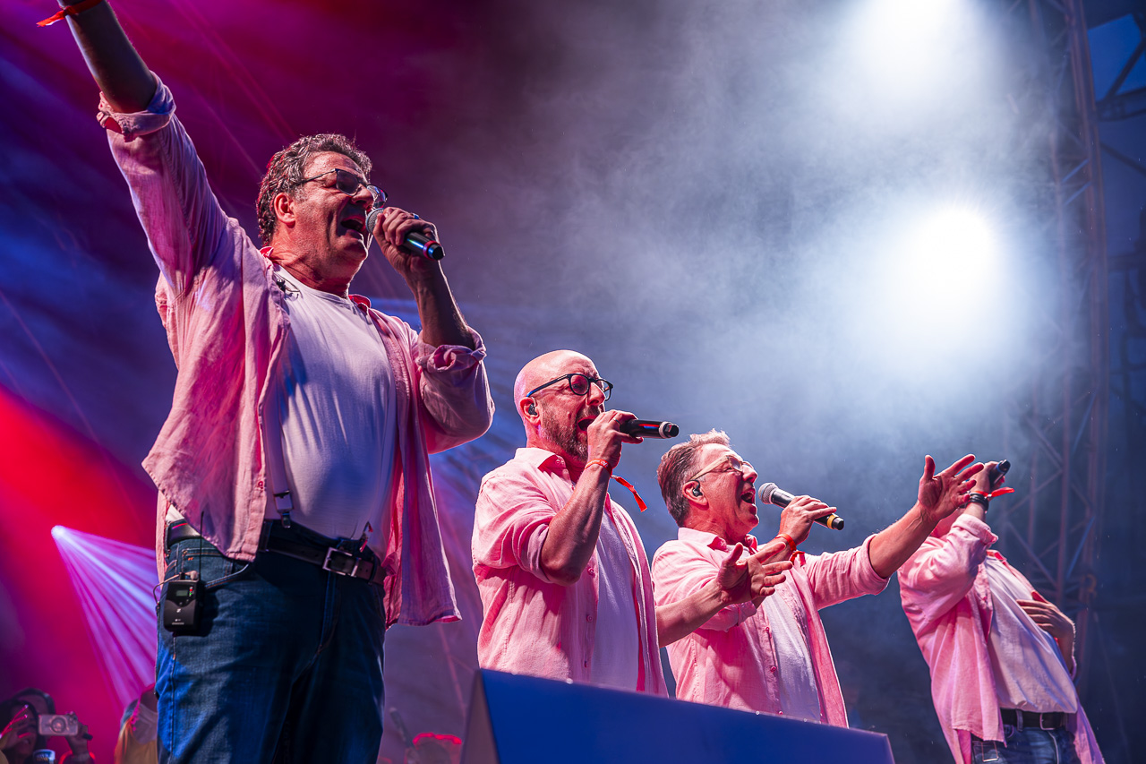 4TACT @ Vlaanderen Zingt - Bollekesfeesten Antwerpen, picture 18, photographed by Youri Vanlommel - FrontView Magazine